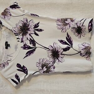 Le Château Floral Short-Sleeve Sweater – Size Small, 69% Rayon / 31% Polyester
